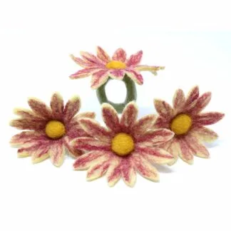 Daisy Napkin Rings - Set of Four Magenta - Global Groove (T)