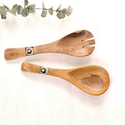 Olive Wood Serving Set, Small with Batik Inlay - Image 10