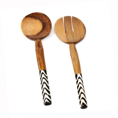 Olive Serving Set with Bone Handles 10 inch - Image 3