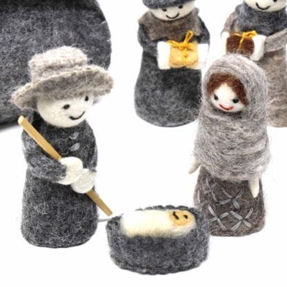 Felted Nativity 12-Piece Set - Image 9