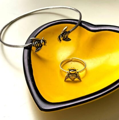 Honeybee Cuff Bracelet - Image 5