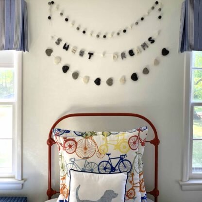 Hand Crafted Felt from Nepal: Sweet Dreams Garland, Grey/White - Global Groove - Image 2