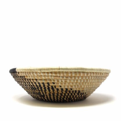 Woven Sisal Fruit Basket, Spiral Pattern in Natural/Black - Image 5